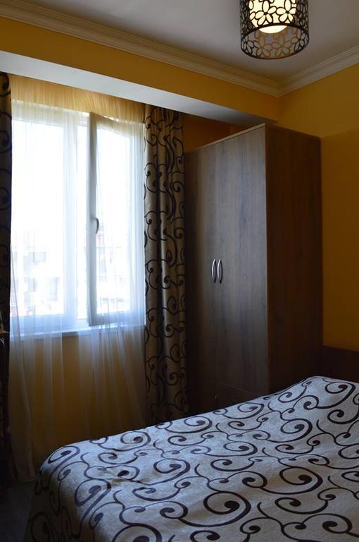 Apartment Near Park 36 บาทูมิ ภายนอก รูปภาพ